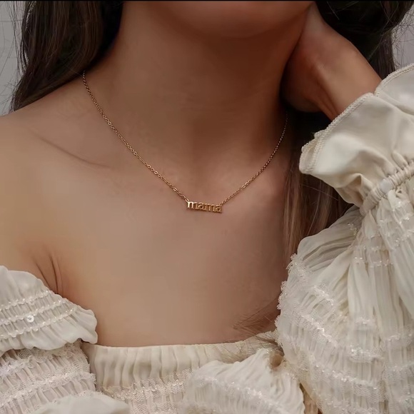 Gold 'Mama necklace Holliday gift - Picture 5 of 5